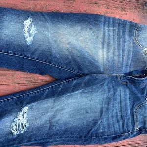 Maurice’s size 16w high rise distressed jeans